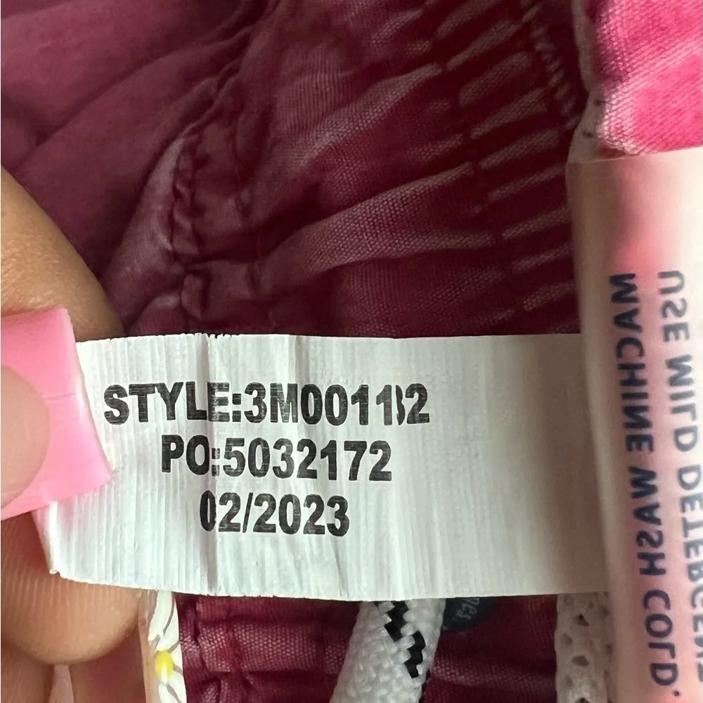 Vineyard Vines Men's Bright Pink Swim Trunks